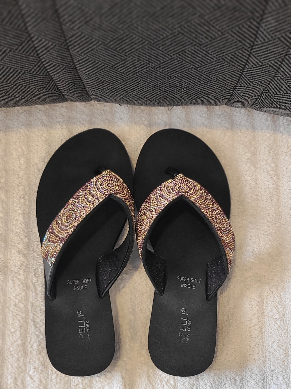 Women's Black Beaded Platform Flip Flop Sandals - Picture 3 of 7